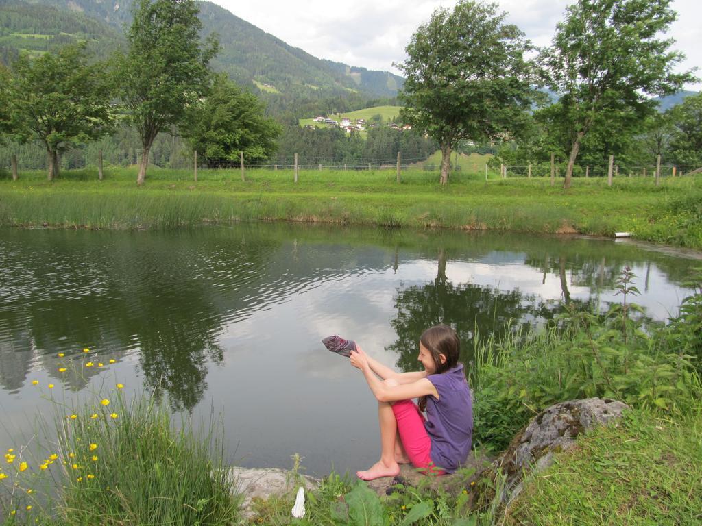 Bio-Bauernhof Rettenbachgut แวร์เฟิน ภายนอก รูปภาพ